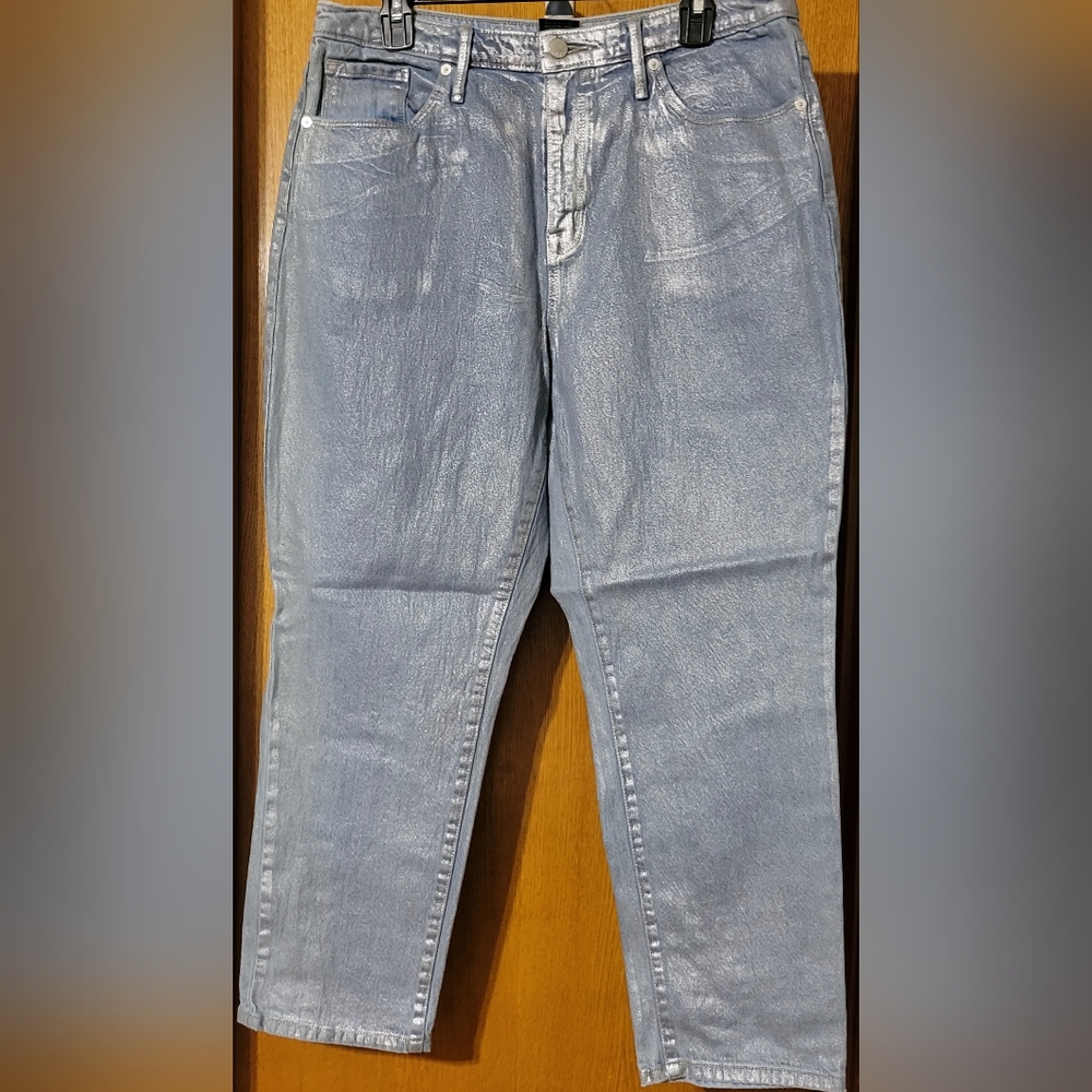 Mossimo High Rise Mom Jeans